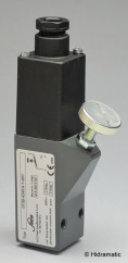 Hydraulic pressure switches